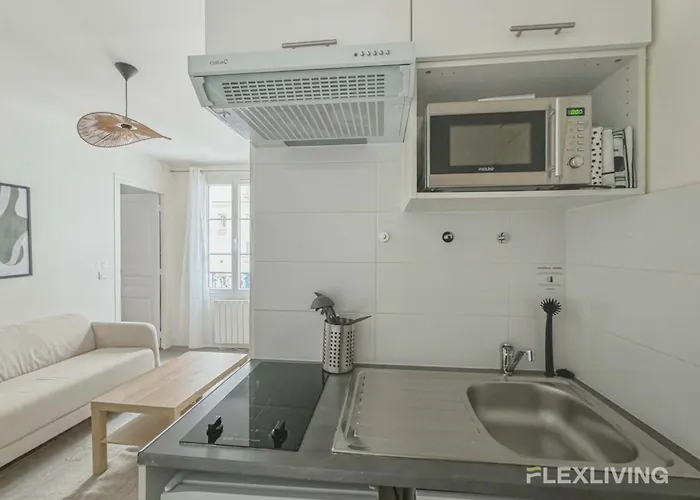 Flexliving - One Bedroom - Fecamp Apartment Paris