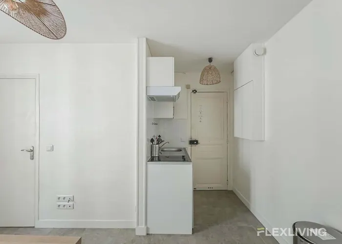 Flexliving - One Bedroom - Fecamp Apartment