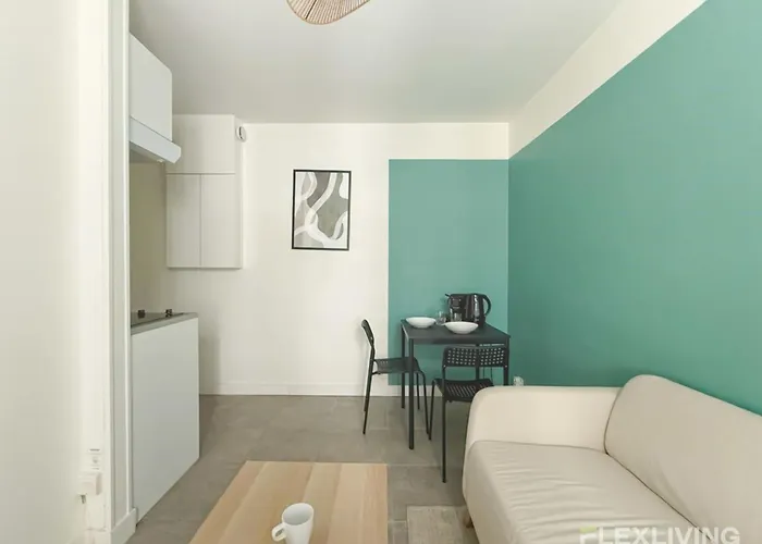 Flexliving - One Bedroom - Fecamp Apartment Paris